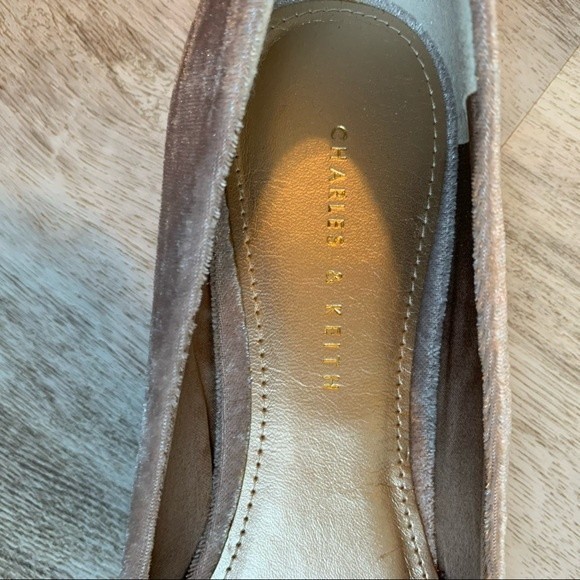 Charles & Keith Sequin Flats, Size 40 - Picture 5 of 6